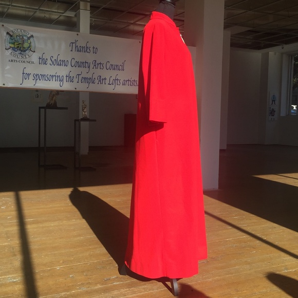 Vivid Bright Red vintage Long HouseCoat - Picture 3 of 8
